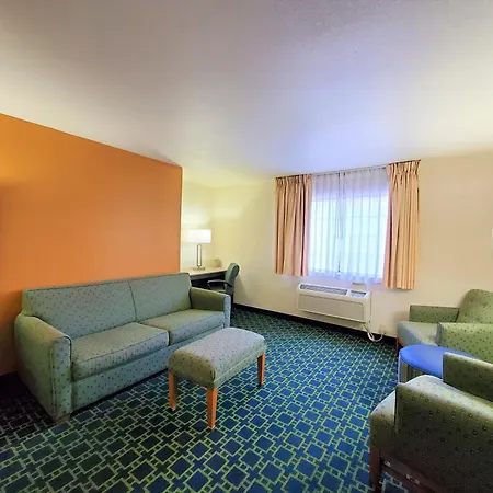 Baymont By Wyndham Hotel 2*