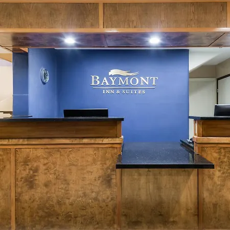 Hotel Baymont By Wyndham Santa Fe